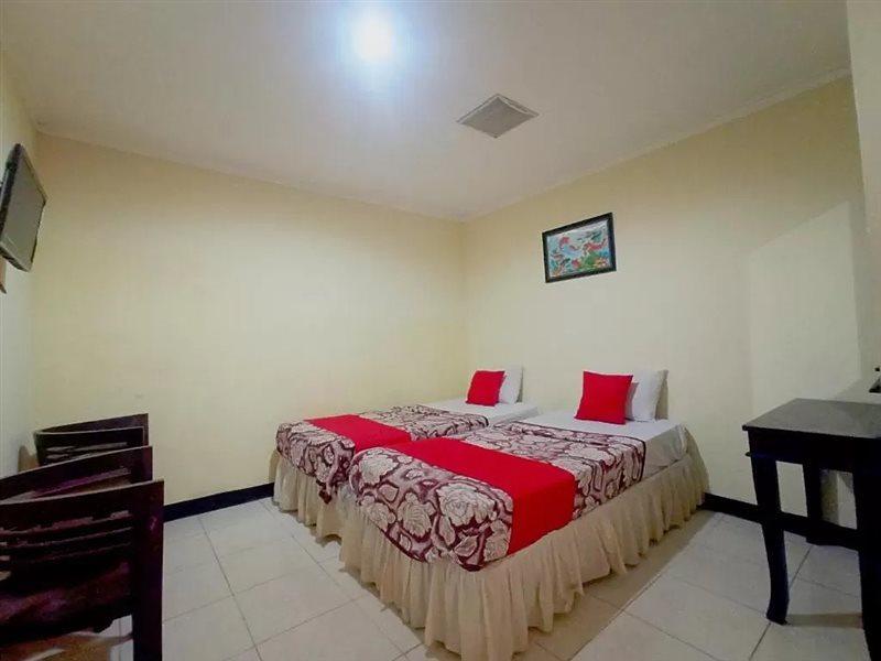 Hotel Palem 2 Syariah Malang Redpartner Zewnętrze zdjęcie