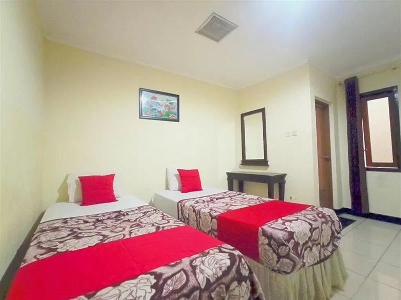 Hotel Palem 2 Syariah Malang Redpartner Zewnętrze zdjęcie