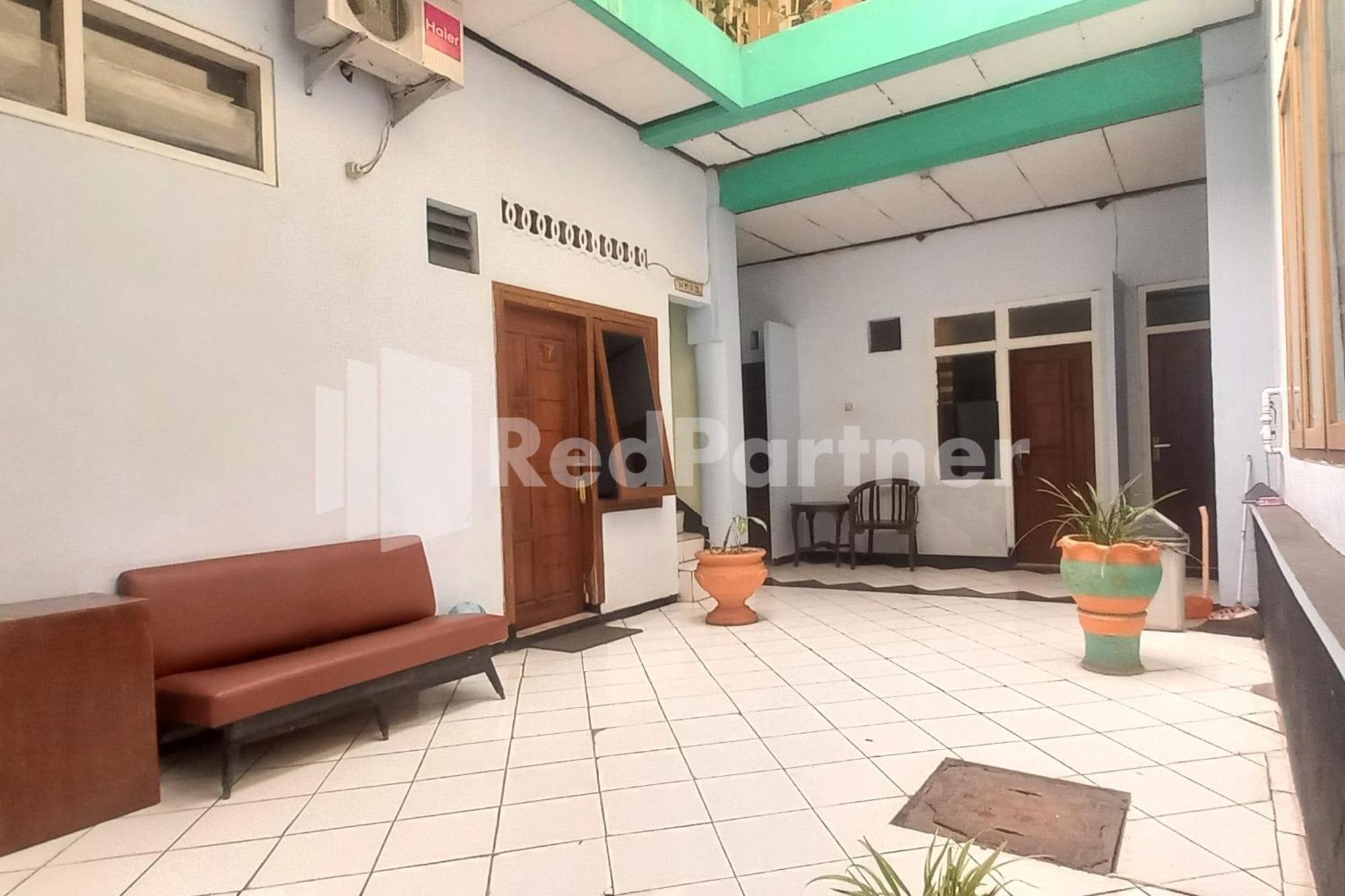 Hotel Palem 2 Syariah Malang Redpartner Zewnętrze zdjęcie